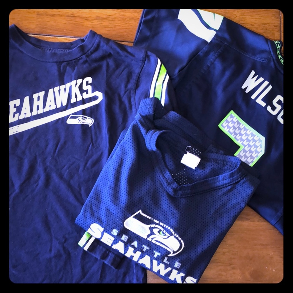 3 items! Seattle Seahawks! 🏈